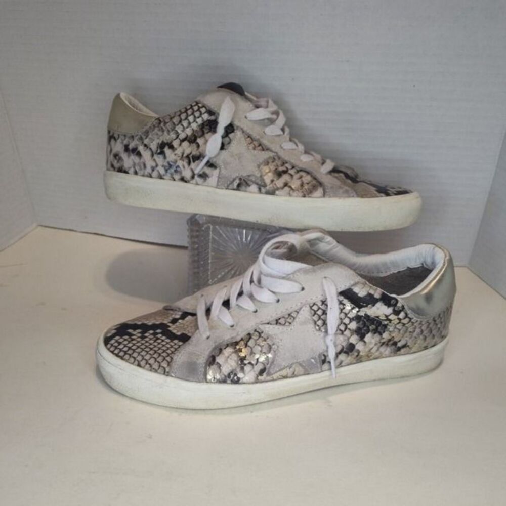 Steve Madden Snakeskin Embossed Philosophy Sneakers Women's Size 9